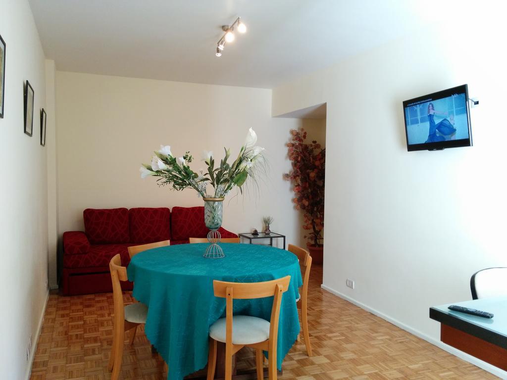 Edificio Crucero Apartment