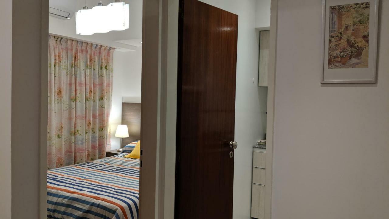 Edificio Crucero Apartment